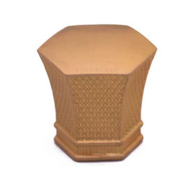 شراء يموت يلقي زهرة شكل غطاء العطور المعدنية ، قبعات زجاجة اللون حسب الطلب الذهب online manufacture