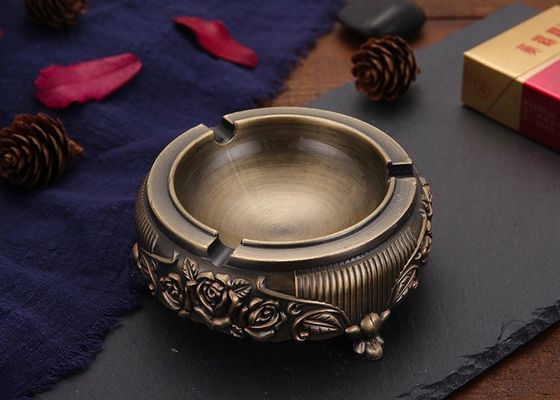 شراء هدية L149.5mm التدخين الزخرفية سبائك الزنك منفضة سجائر online manufacture