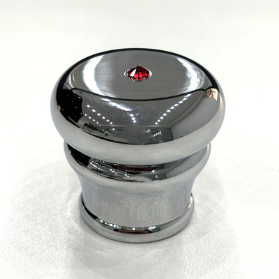 غطاء عطر زاماك الأنيق مع سطح لامع