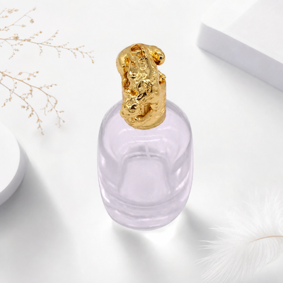 غطاء عطر زاماك ذو نسيج ذهبي مخصص لغطاء زجاجات العطور الأنيقة